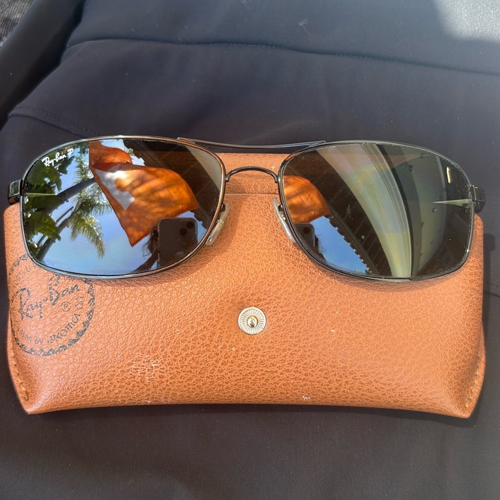 Sunglasses lightly warn